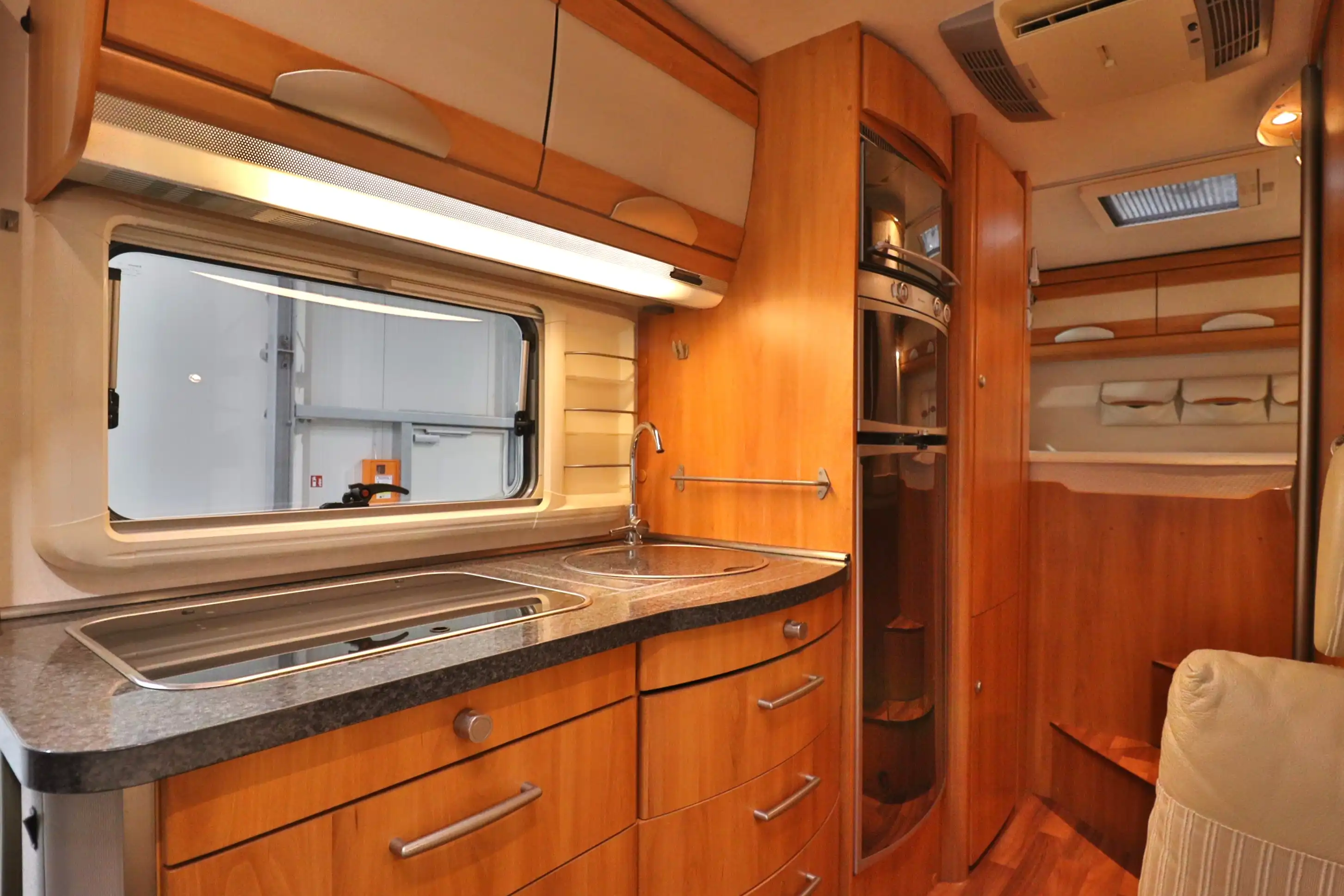 HYMER-ERIBA B 660 SL Bestline